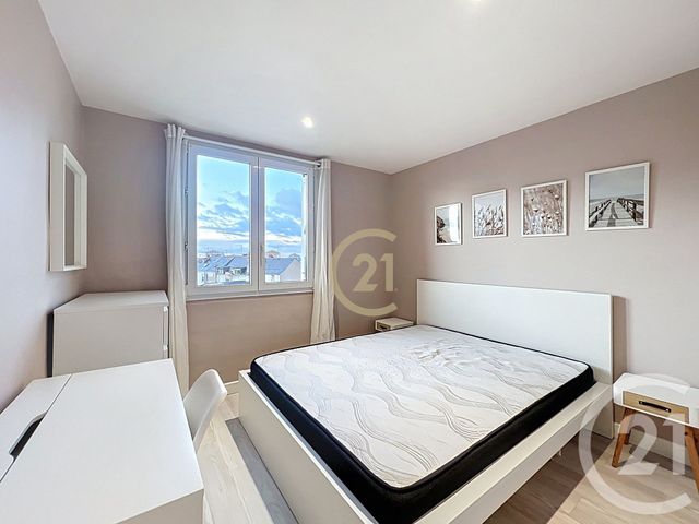 Appartement T5 à vendre - 5 pièces - 76.67 m2 - ANGERS - 49 - PAYS-DE-LOIRE - Century 21 Agence Plantagenêt