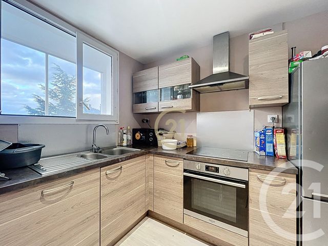 Appartement T5 à vendre - 5 pièces - 76.67 m2 - ANGERS - 49 - PAYS-DE-LOIRE - Century 21 Agence Plantagenêt