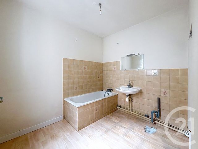 Appartement T2 à vendre - 2 pièces - 44.35 m2 - ANGERS - 49 - PAYS-DE-LOIRE - Century 21 Agence Plantagenêt