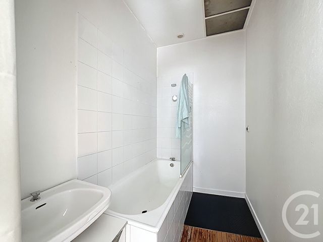 Appartement T3 à louer - 3 pièces - 66.86 m2 - ANGERS - 49 - PAYS-DE-LOIRE - Century 21 Agence Plantagenêt