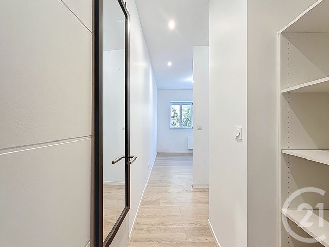 Appartement T3 à louer - 3 pièces - 65.05 m2 - ANGERS - 49 - PAYS-DE-LOIRE - Century 21 Agence Plantagenêt