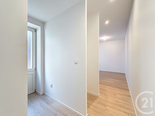 Appartement T3 à louer - 3 pièces - 65.05 m2 - ANGERS - 49 - PAYS-DE-LOIRE - Century 21 Agence Plantagenêt