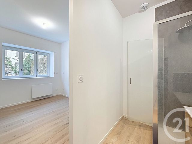 Appartement T3 à louer - 3 pièces - 65.05 m2 - ANGERS - 49 - PAYS-DE-LOIRE - Century 21 Agence Plantagenêt