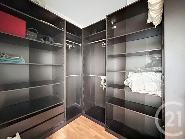 Appartement T4 à louer - 4 pièces - 108.85 m2 - ANGERS - 49 - PAYS-DE-LOIRE - Century 21 Agence Plantagenêt