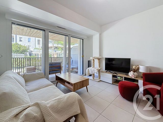 Appartement T3 à louer - 3 pièces - 57.79 m2 - ANGERS - 49 - PAYS-DE-LOIRE - Century 21 Agence Plantagenêt