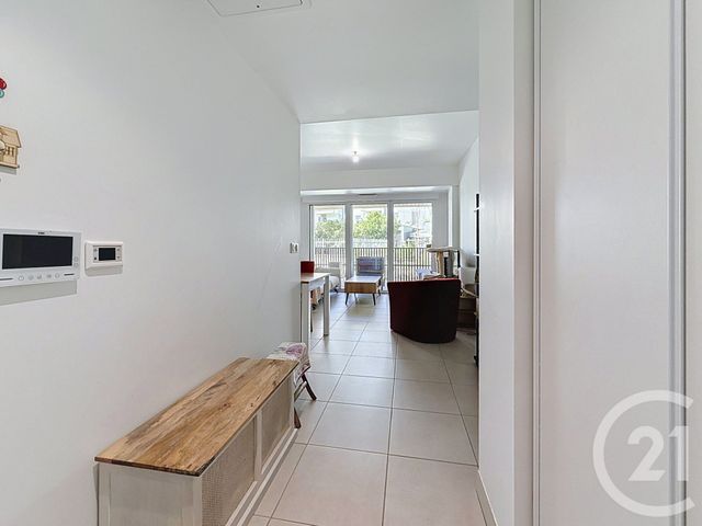 Appartement T3 à louer - 3 pièces - 57.79 m2 - ANGERS - 49 - PAYS-DE-LOIRE - Century 21 Agence Plantagenêt