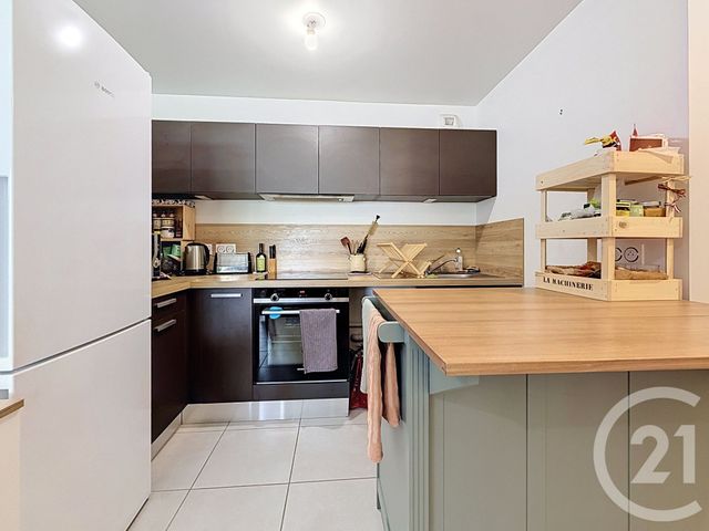 Appartement T3 à louer - 3 pièces - 57.79 m2 - ANGERS - 49 - PAYS-DE-LOIRE - Century 21 Agence Plantagenêt