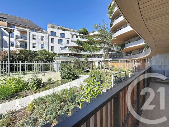 Appartement T3 à louer - 3 pièces - 57.79 m2 - ANGERS - 49 - PAYS-DE-LOIRE - Century 21 Agence Plantagenêt