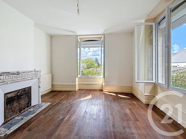 maison à louer - 5 pièces - 116.0 m2 - LA MENITRE - 49 - PAYS-DE-LOIRE - Century 21 Agence Plantagenêt