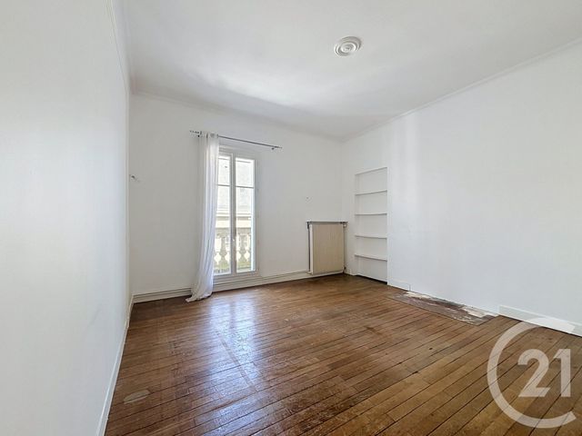 Appartement T4 à vendre - 3 pièces - 92.54 m2 - ANGERS - 49 - PAYS-DE-LOIRE - Century 21 Agence Plantagenêt