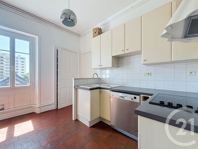 Appartement T4 à vendre - 3 pièces - 92.54 m2 - ANGERS - 49 - PAYS-DE-LOIRE - Century 21 Agence Plantagenêt