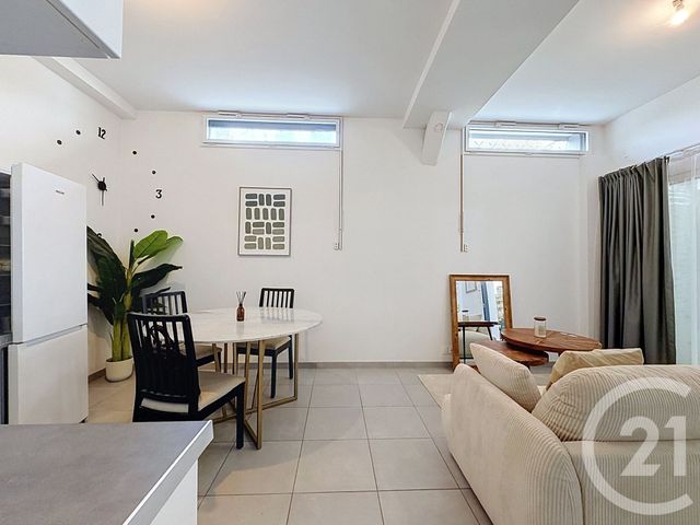 Appartement T3 à vendre - 3 pièces - 48.4 m2 - ANGERS - 49 - PAYS-DE-LOIRE - Century 21 Agence Plantagenêt