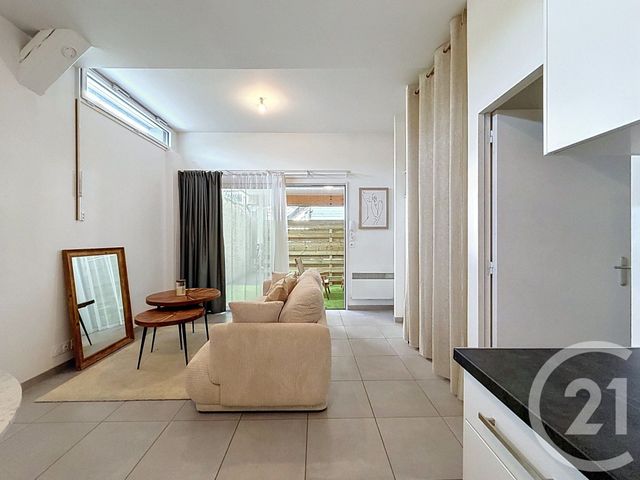 Appartement T3 à vendre - 3 pièces - 48.4 m2 - ANGERS - 49 - PAYS-DE-LOIRE - Century 21 Agence Plantagenêt