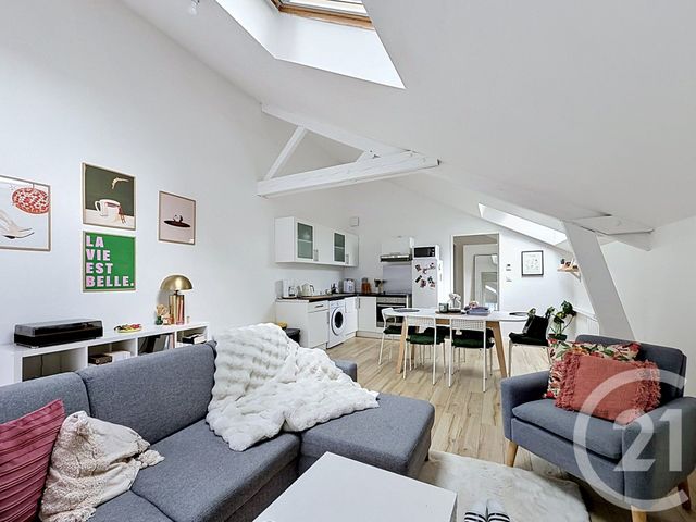 Appartement T2 à vendre - 2 pièces - 45.3 m2 - ANGERS - 49 - PAYS-DE-LOIRE - Century 21 Agence Plantagenêt
