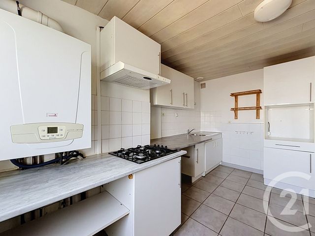 Appartement T3 à vendre - 4 pièces - 61.3 m2 - ANGERS - 49 - PAYS-DE-LOIRE - Century 21 Agence Plantagenêt