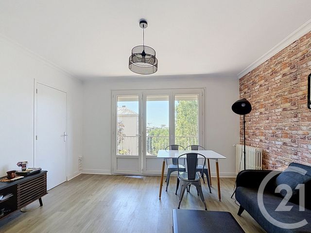 Appartement F8 à vendre - 4 pièces - 67.19 m2 - ANGERS - 49 - PAYS-DE-LOIRE - Century 21 Agence Plantagenêt