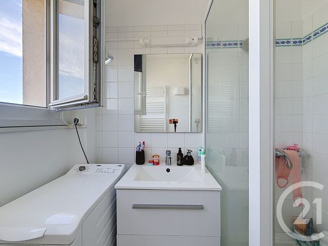 Appartement F8 à vendre - 4 pièces - 67.19 m2 - ANGERS - 49 - PAYS-DE-LOIRE - Century 21 Agence Plantagenêt