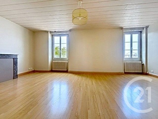Appartement T3 à vendre - 3 pièces - 73.0 m2 - ANGERS - 49 - PAYS-DE-LOIRE - Century 21 Agence Plantagenêt
