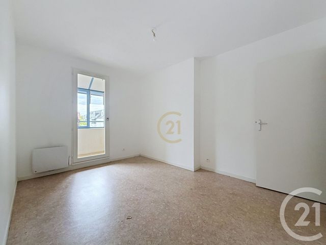 Appartement T3 à vendre - 3 pièces - 68.32 m2 - ANGERS - 49 - PAYS-DE-LOIRE - Century 21 Agence Plantagenêt
