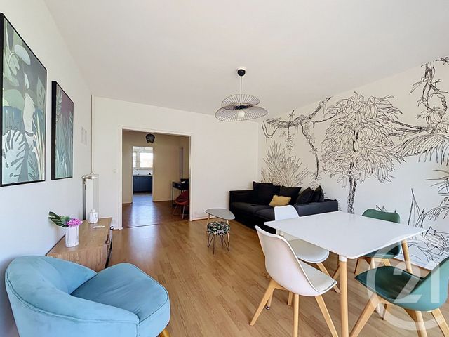 Appartement T5 à vendre - 5 pièces - 94.0 m2 - ANGERS - 49 - PAYS-DE-LOIRE - Century 21 Agence Plantagenêt