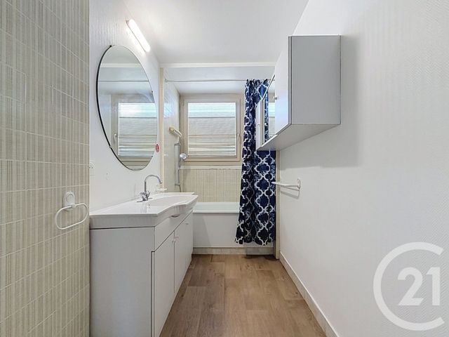 Appartement T5 à vendre - 5 pièces - 94.0 m2 - ANGERS - 49 - PAYS-DE-LOIRE - Century 21 Agence Plantagenêt