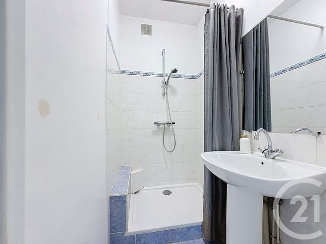Appartement T5 à vendre - 5 pièces - 94.0 m2 - ANGERS - 49 - PAYS-DE-LOIRE - Century 21 Agence Plantagenêt
