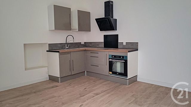 Appartement T2 à vendre - 2 pièces - 31.52 m2 - ANGERS - 49 - PAYS-DE-LOIRE - Century 21 Agence Plantagenêt