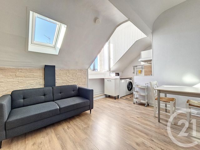 Appartement T2 à louer - 2 pièces - 25.84 m2 - ANGERS - 49 - PAYS-DE-LOIRE - Century 21 Agence Plantagenêt