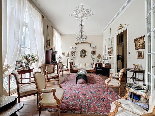Appartement T4 à vendre - 5 pièces - 143.03 m2 - ANGERS - 49 - PAYS-DE-LOIRE - Century 21 Agence Plantagenêt