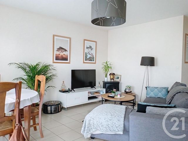 appartement à vendre - 3 pièces - 62.0 m2 - AVRILLE - 49 - PAYS-DE-LOIRE - Century 21 Agence Plantagenêt