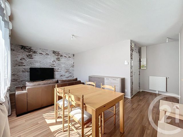 Appartement T3 à louer - 3 pièces - 74.33 m2 - ANGERS - 49 - PAYS-DE-LOIRE - Century 21 Agence Plantagenêt