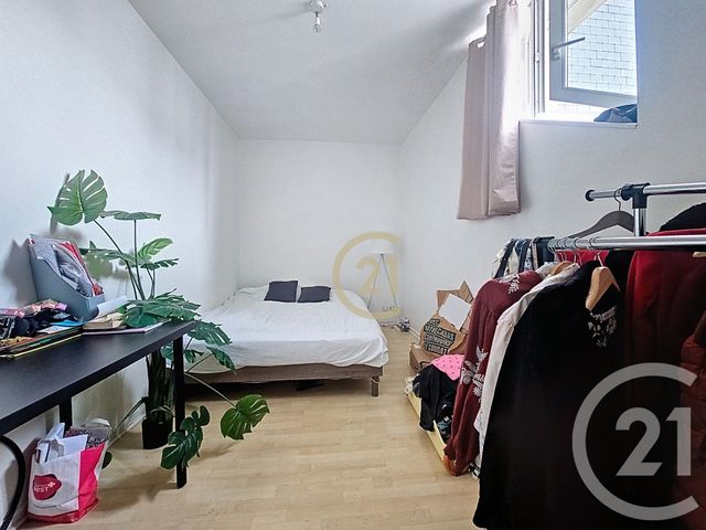 Afficher la photo en grand Appartement T3 à vendre - 3 pièces - 56.0 m2 - ANGERS - 49 - PAYS-DE-LOIRE - Century 21 Agence Plantagenêt