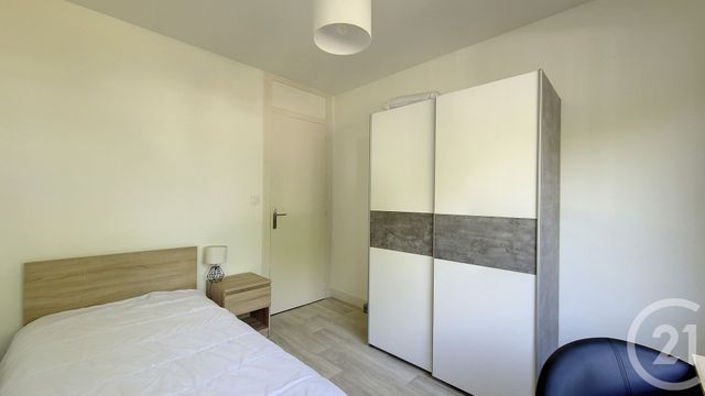 Afficher la photo en grand Appartement T4 à vendre - 4 pièces - 67.0 m2 - ANGERS - 49 - PAYS-DE-LOIRE - Century 21 Agence Plantagenêt