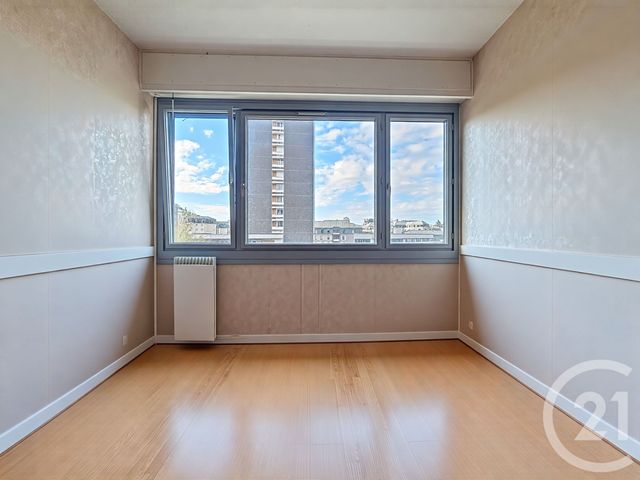 Appartement T3 à vendre - 3 pièces - 101.6 m2 - ANGERS - 49 - PAYS-DE-LOIRE - Century 21 Agence Plantagenêt