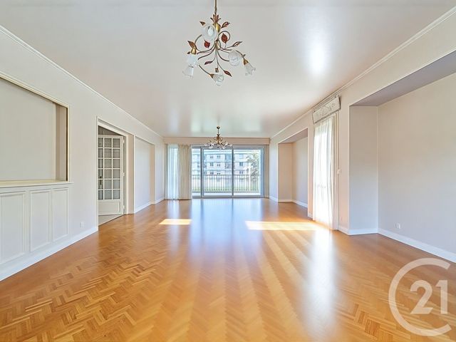 Appartement T3 à vendre - 3 pièces - 101.6 m2 - ANGERS - 49 - PAYS-DE-LOIRE - Century 21 Agence Plantagenêt