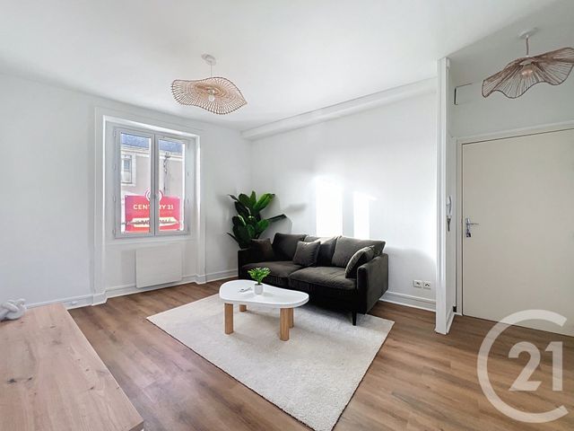 Appartement T2 à vendre - 2 pièces - 31.0 m2 - ANGERS - 49 - PAYS-DE-LOIRE - Century 21 Agence Plantagenêt