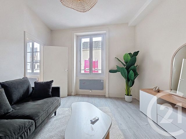 Afficher la photo en grand Appartement T2 à vendre - 2 pièces - 31.0 m2 - ANGERS - 49 - PAYS-DE-LOIRE - Century 21 Agence Plantagenêt