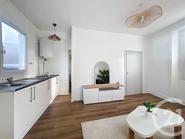 Appartement T2 à vendre - 2 pièces - 31.0 m2 - ANGERS - 49 - PAYS-DE-LOIRE - Century 21 Agence Plantagenêt