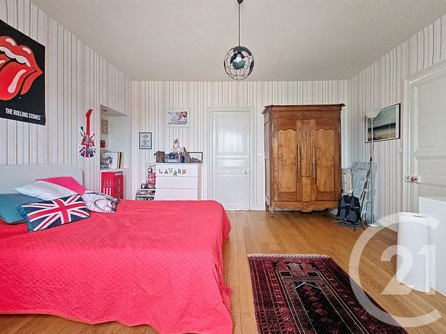 Afficher la photo en grand maison à vendre - 6 pièces - 190.0 m2 - ANGERS - 49 - PAYS-DE-LOIRE - Century 21 Agence Plantagenêt