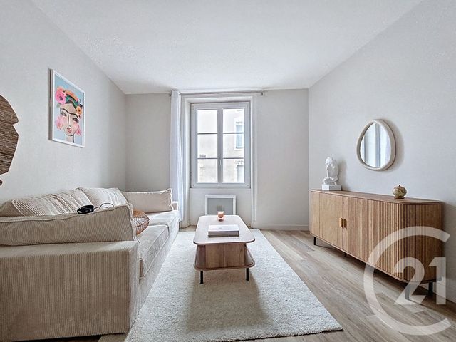 Appartement T2 à vendre - 2 pièces - 37.0 m2 - ANGERS - 49 - PAYS-DE-LOIRE - Century 21 Agence Plantagenêt