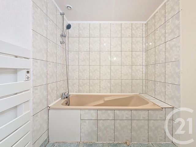 maison à vendre - 3 pièces - 62.0 m2 - MONTREVAULT SUR EVRE - 49 - PAYS-DE-LOIRE - Century 21 Agence Plantagenêt