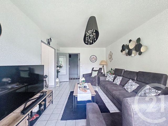 maison à vendre - 5 pièces - 105.0 m2 - ST JEAN DE LINIERES - 49 - PAYS-DE-LOIRE - Century 21 Agence Plantagenêt