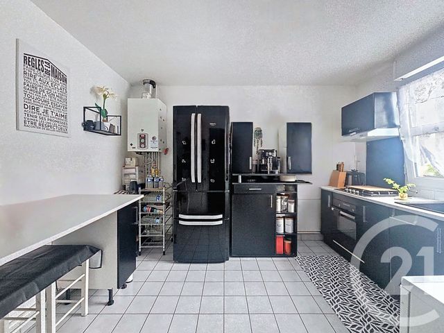 maison à vendre - 5 pièces - 105.0 m2 - ST JEAN DE LINIERES - 49 - PAYS-DE-LOIRE - Century 21 Agence Plantagenêt