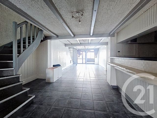 commerce à louer - 135.0 m2 - CHOLET - 49 - PAYS-DE-LOIRE - Century 21 Agence Plantagenêt