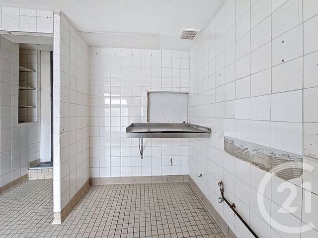 commerce à louer - 135.0 m2 - CHOLET - 49 - PAYS-DE-LOIRE - Century 21 Agence Plantagenêt