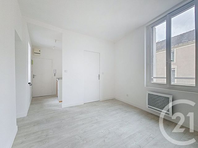 Appartement T2 à louer - 2 pièces - 28.9 m2 - ANGERS - 49 - PAYS-DE-LOIRE - Century 21 Agence Plantagenêt