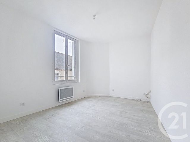 Appartement T2 à louer - 2 pièces - 28.9 m2 - ANGERS - 49 - PAYS-DE-LOIRE - Century 21 Agence Plantagenêt