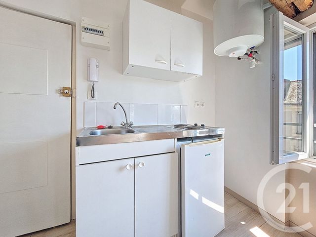 Appartement T1 à louer - 1 pièce - 14.3 m2 - ANGERS - 49 - PAYS-DE-LOIRE - Century 21 Agence Plantagenêt